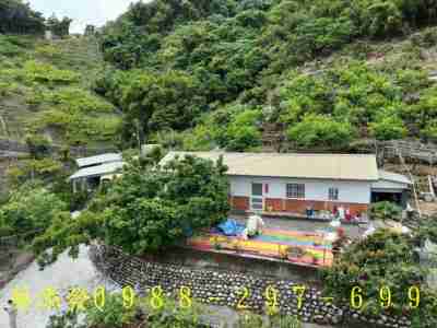 售東勢山清水秀休閒寶地請洽蔡添發0988-297699農牧用地1,780萬